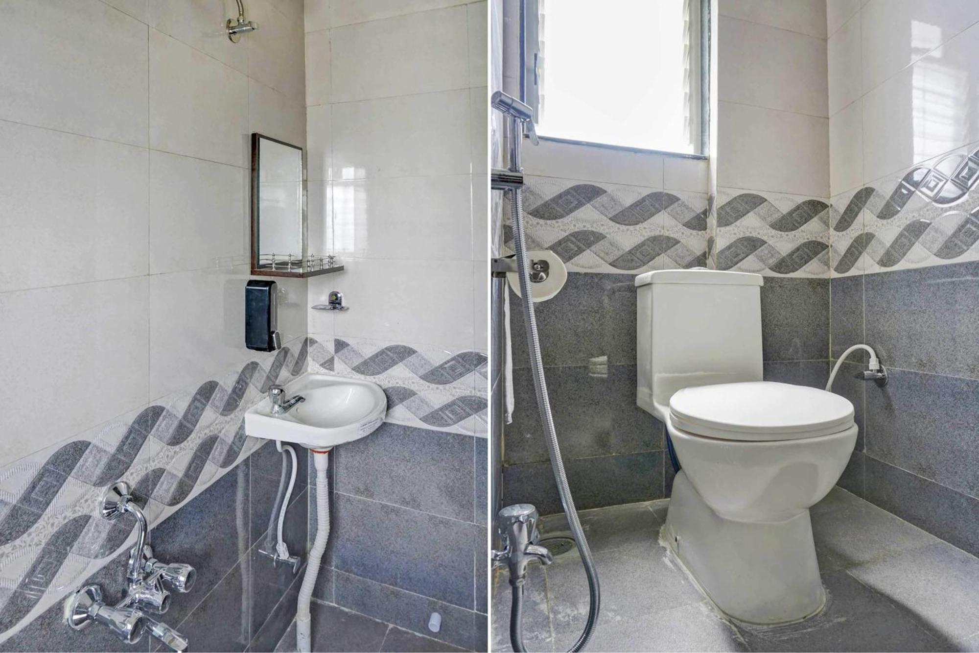 פונה Hotel O Komfort Inn מראה חיצוני תמונה
