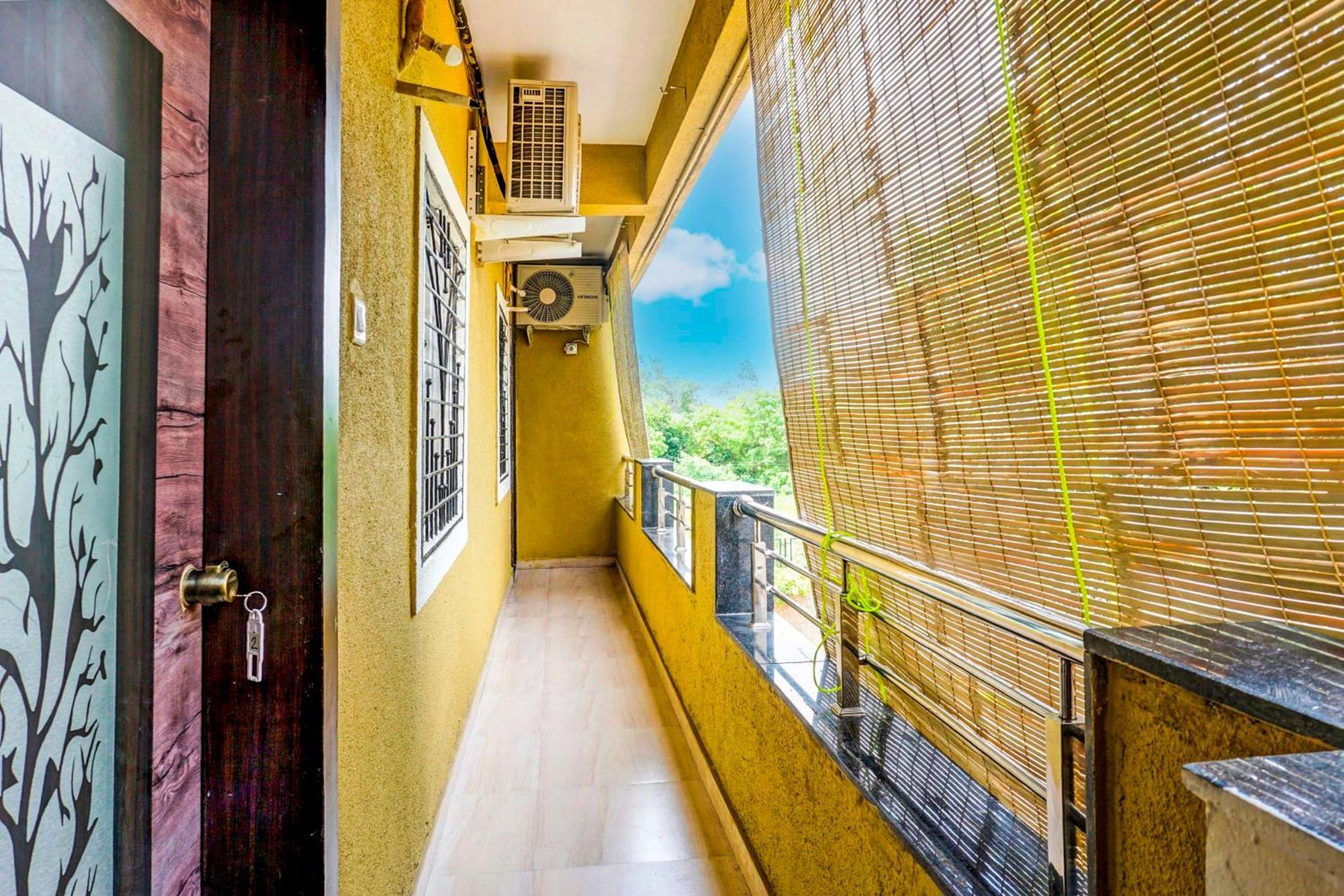 פונה Hotel O Komfort Inn מראה חיצוני תמונה